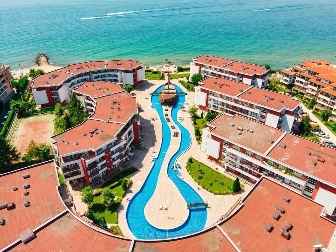 בורגאס Apartman Ttt מראה חיצוני תמונה