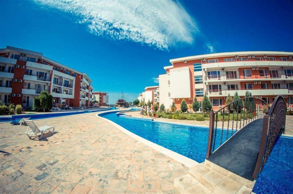 בורגאס Apartman Ttt מראה חיצוני תמונה
