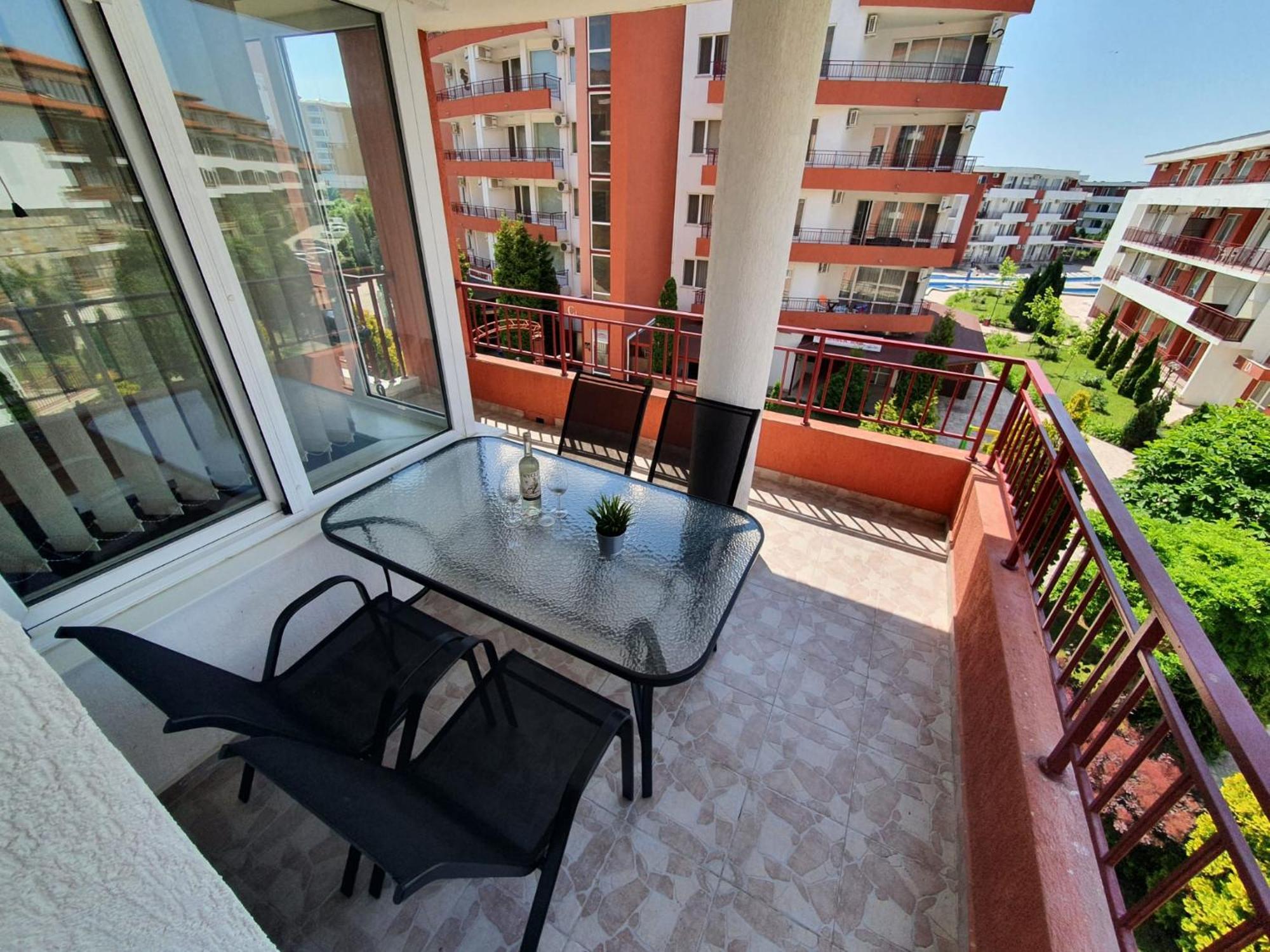 בורגאס Apartman Ttt מראה חיצוני תמונה